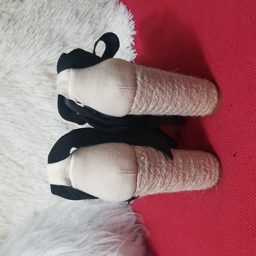 Raye Sandals - image 4